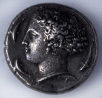Numismatik, Antike MÃ¼nzen - Dekadrachme aus Syrakus (Vorderseite: eine Göttin, von Delphinen umgeben)