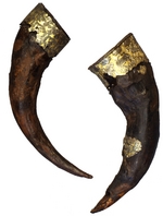 Altrussische Kunst - Trinkhörner (Aus dem Grabhügel Schwarzes Grab in Tschernigow)