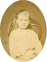 Russischer Fotograf - Porträt von Ljubow F. Dostojewskaja (1869-1926), Tochter des Schriftstellers Fjodor M. Dostojewski