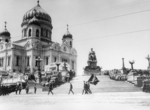 Fotoatelier K. von Hahn - Zar Nikolaus II. auf der Parade vor der Christ-Erlöser-Kathedrale in Moskau