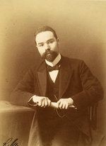 Russischer Fotograf - Porträt des Schriftstellers und Dichters Waleri Brjussow (1873-1924)