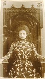 Russischer Fotograf - Porträt der Schauspielerin Wera Komissarschewskaja (1864-1910)