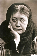 Unbekannter Fotograf - Russische Okkultistin und Schriftstellerin Helena Petrovna Blavatsky (1831-1891)