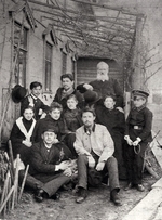 Russischer Fotograf - Anton Tschechow (1860–1904) mit Familie und Freunden vor der Abfahrt nach Sachalin