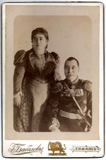 Fotoatelier G. Babalow, Tiflis - Porträt von Fürst Nikolai Wassiliewitsch Bebutow mit Gattin Fürstin Magdalena Dadiani