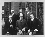 Unbekannter Fotograf - Sigmund Freud, Stanley Hall, Carl Gustav Jung, Abraham A. Brill, Ernest Jones, Sandor Ferenczi vor der Clark University
