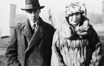 Unbekannter Fotograf - Fürst Pjotr Grigorjewitsch Wolkonski (1897-1925) mit Gattin Irina, geb. Rachmaninowa (1903-1969)