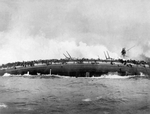Unbekannter Fotograf - Untergang des von britischen Kriegsschiffen zusammengeschossenen deutschen Panzerkreuzers SMS Blücher im Gefecht auf der Doggerb