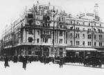 Unbekannter Fotograf - Hotel Metropol nach dem Beschuß im Oktober 1917