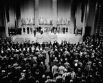 Unbekannter Fotograf - Die 16. Plenarversammlung der Gründungskonferenz der Vereinten Nationen im Opernhaus von San Francisco, 1945