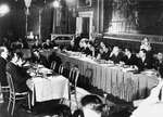 Unbekannter Fotograf - Die Unterzeichnung der Europäischen Menschenrechtskonvention am 4. November 1950