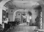 Unbekannter Fotograf - Das Wohnzimmer im Gutshaus Marjino
