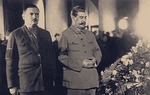 Unbekannter Fotograf - Josef Stalin und Andrei Schdanow nehmen Abschied von Sergei Kirow