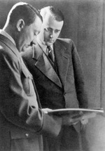 Unbekannter Fotograf - Hitler und Albert Speer