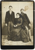 Unbekannter Fotograf - Jeanne Proust, geb. Weil mit ihren beiden Söhnen Marcel und Robert