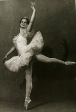 Unbekannter Fotograf - Marina Semjonowa als Prinzessin Aurora im Ballett Dornröschen von Pjotr Tschaikowski