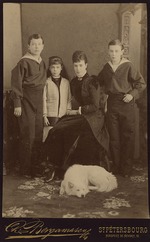 Bergamasco, Charles (Karl) - Kaiserin Maria Fjodorowna mit Kinder Nikolaus Alexandrowitsch, Georgi Alexandrowitsch und Xenia Alexandrowna
