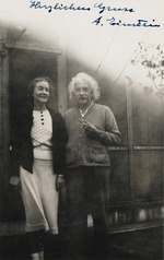 Unbekannter Fotograf - Margarita Iwanowna Konenkowa, geb. Woronzowa (1896-1980) und Albert Einstein (1879-1955)