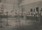 Unbekannter Fotograf - Die Ausstellung von OBMOChU, 1921