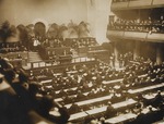 Unbekannter Fotograf - Erste Sitzung des Völkerbundes am 15. November 1920 in Genf