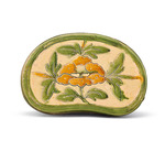 Orientalische angewandte Kunst - Chinesisches Keramikkissen mit Pfingstrose im Sancai Stil