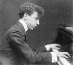 Unbekannter Fotograf - Artur Rubinstein (1887-1982) am Klavier