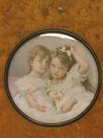 Anonymous - Portrait miniature of Grand Duchesses Olga, Tatiana and Maria of Russia