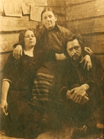 Russian Photographer - Author Leonid Andreyev with Mother and Sister