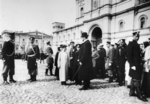 Russian Photographer - The Public waiting the Tsar Nicholas II before the Strastnoy Monastery in Moscow