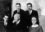 Anonymous - Dmitri Skobeltsyn, Sergey Vavilov, Frédéric Joliot-Curie, Abram Ioffe and Irène Joliot-Curie