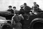 Anonymous - Vladimir Lenin, Nadezhda Krupskaya and Maria Ulyanova. 1 May 1918