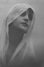 Anonymous - Vera Kholodnaya, Russian silent film actor
