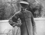 Anonymous - Josef Stalin with daughter Svetlana