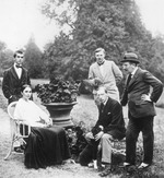 Anonymous - Natalia Goncharova, Leonide Massine, Léon Bakst, Mikhail Larionov and Igor Stravinsky in Lausanne