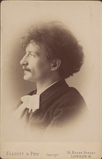 Photo studio Elliott & Fry, London - Portrait of the composer Ignacy Jan Paderewski (1860-1941)