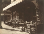 Atget, Eugène - Café, Avenue de la Grande-Armée 