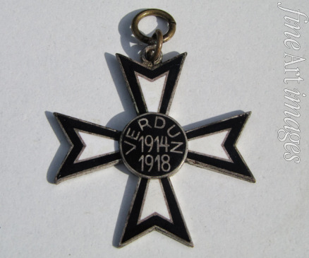 Orders decorations and medals - The Verdun cross (Cross commemorating the battle of Verdun)