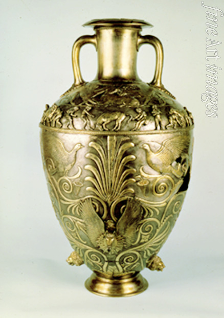 Scythian Art - Amphora with relief scenes