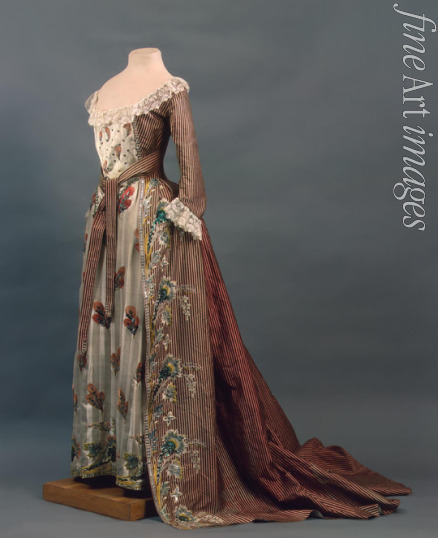 Russian master - Ceremonial dress of Empress Maria Feodorovna