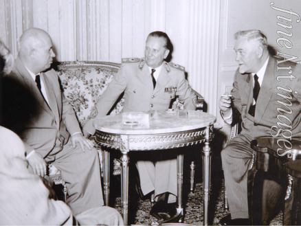 Unbekannter Fotograf - Josip Broz Tito, Nikita Chruschtschow und Nikolai Bulganin