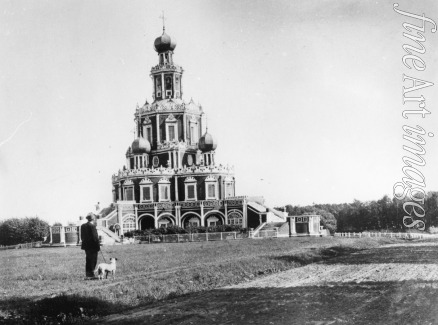Russian Photographer - The Church of the Intercession at Fili
