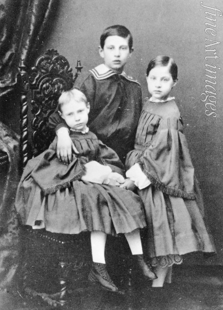 Russischer Fotograf - Großfürstin Wera Konstantinowna, Großfürst Nikolai Konstantinowitsch und Großfürstin Olga Konstantinowna