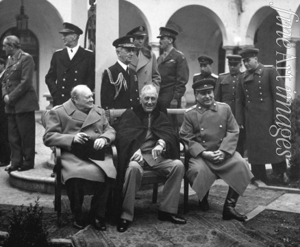 Unbekannter Fotograf - Die Konferenz von Jalta (Gruppenfoto nach dem Abschluss der Verhandlungen)