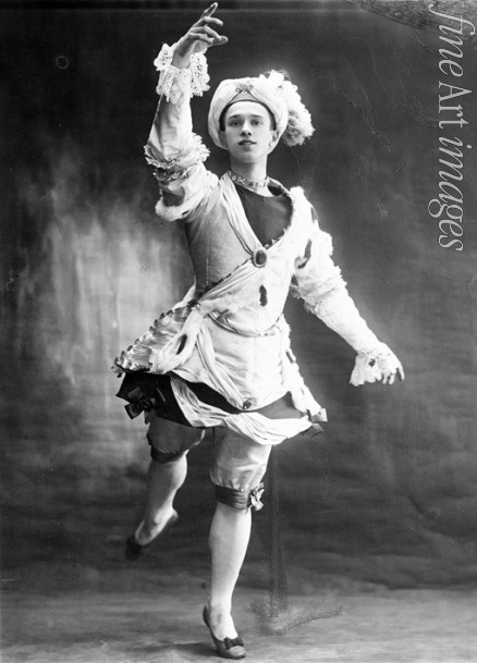 Unbekannter Fotograf - Vaslav Nijinsky im Ballett 
