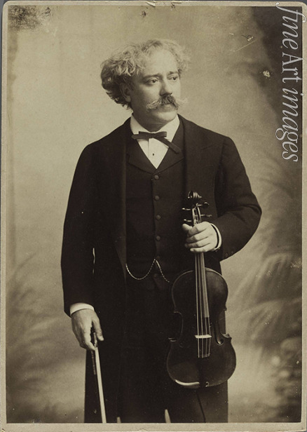 Photo studio Elliott & Fry London - Portrait of the violinist and composer Pablo de Sarasate (1844-1908)