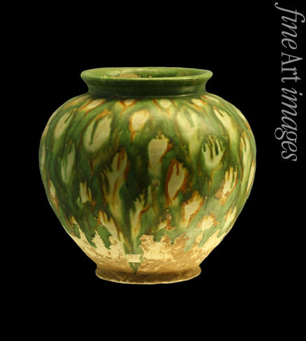 The Oriental Applied Arts - Sancai (three-color glazed) pottery jar