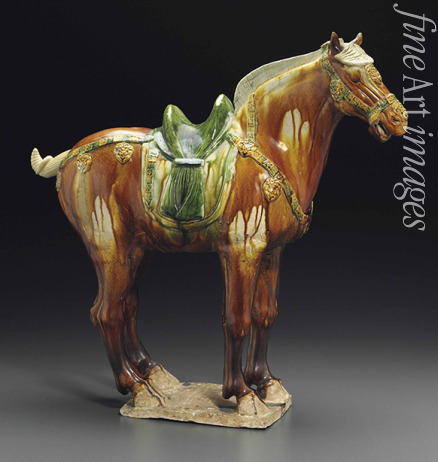 Orientalische angewandte Kunst - Sancai (dreifarbig glasiert) Pferdefigur