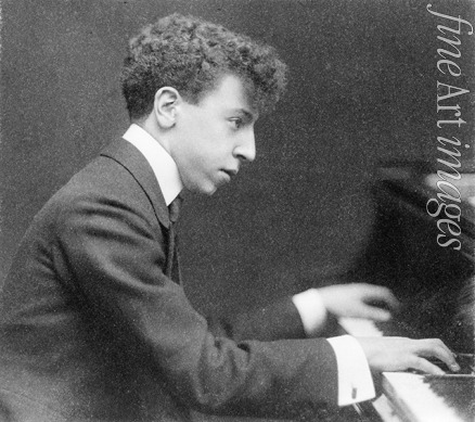 Anonymous - Artur Rubinstein (1887-1982) at piano