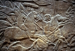 Assyrische Kunst - Assurbanipal in der Schlacht am Ulaja-Fluss