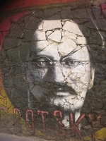 Unbekannter Künstler - Graffiti von Leo Trotzki
